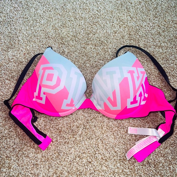 Pink Bra - Picture 1 of 3